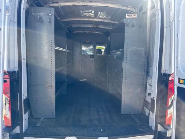 2015 Ford Transit Medium Roof w/Sliding Side Door w/LWB