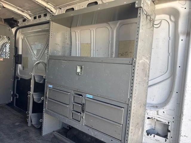 2015 Ford Transit Medium Roof w/Sliding Side Door w/LWB