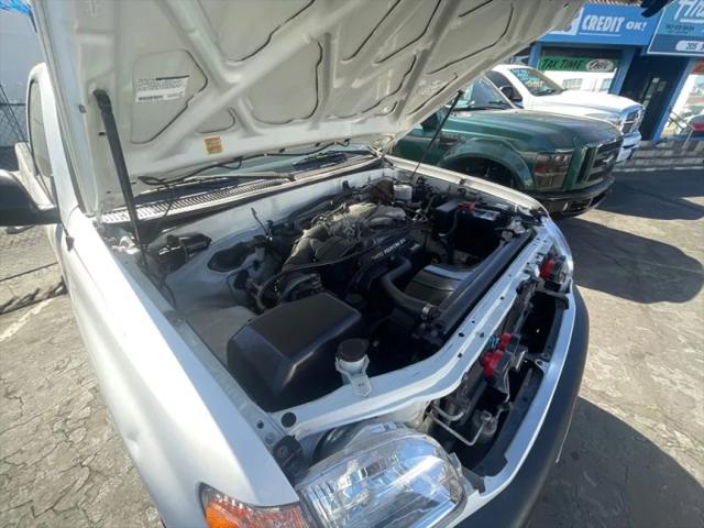 2000 Toyota Tundra Base
