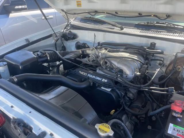2000 Toyota Tundra Base