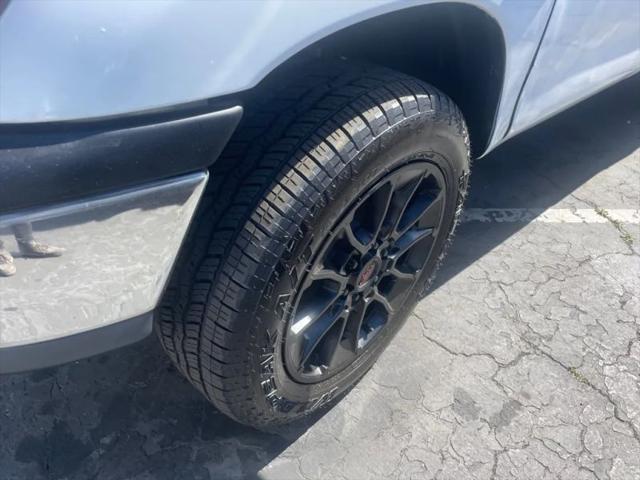 2000 Toyota Tundra Base