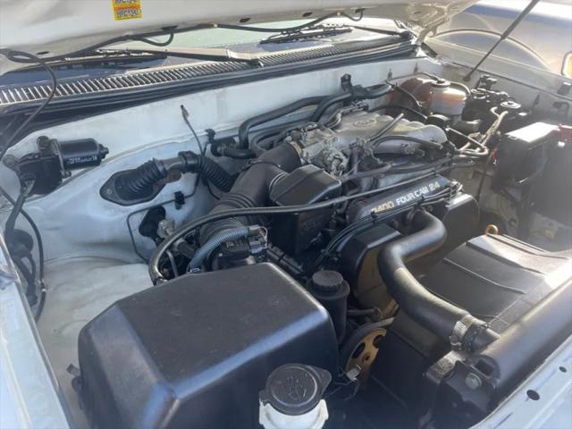 2000 Toyota Tundra Base