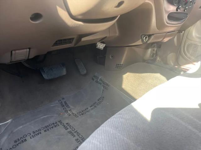 2000 Toyota Tundra Base