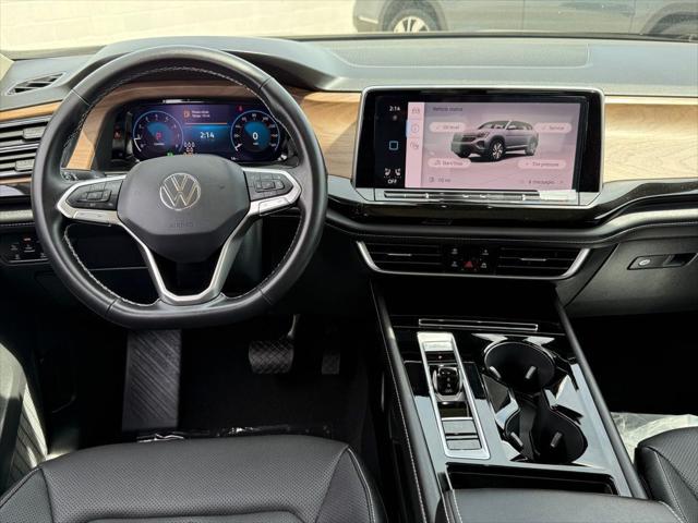2026 Volkswagen Atlas SE with Technology