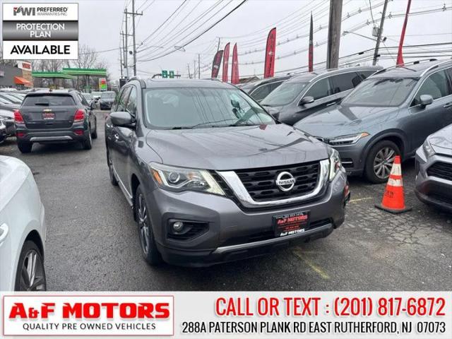 2017 Nissan Pathfinder Platinum
