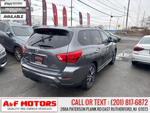 2017 Nissan Pathfinder Platinum