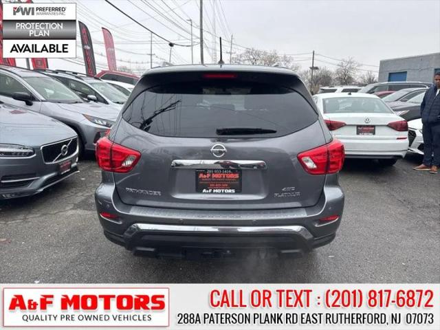 2017 Nissan Pathfinder Platinum