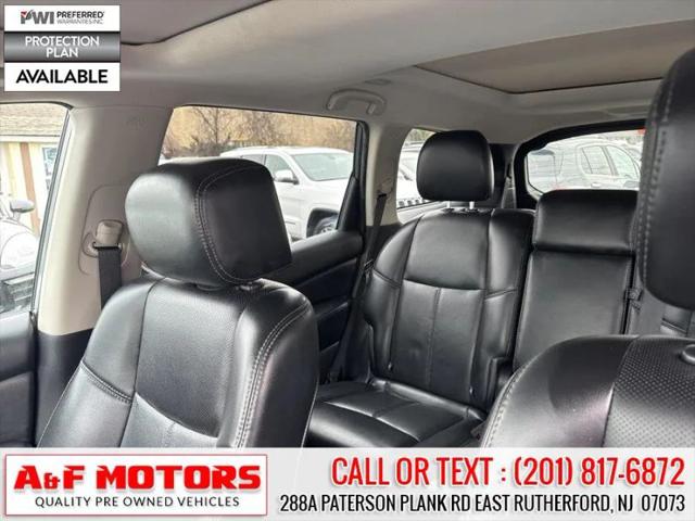 2017 Nissan Pathfinder Platinum