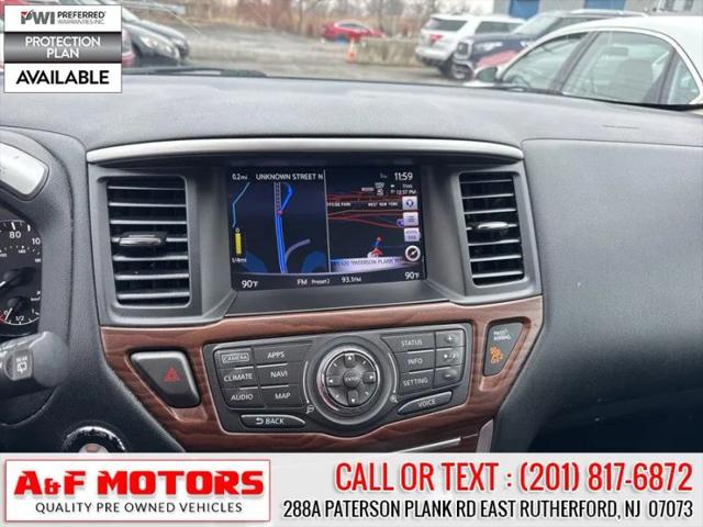 2017 Nissan Pathfinder Platinum