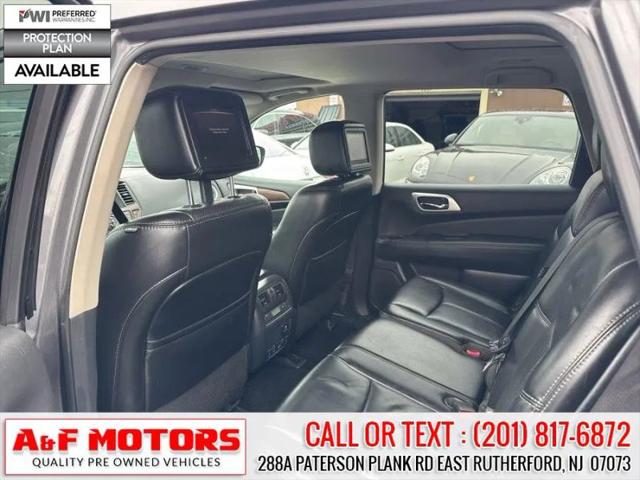 2017 Nissan Pathfinder Platinum