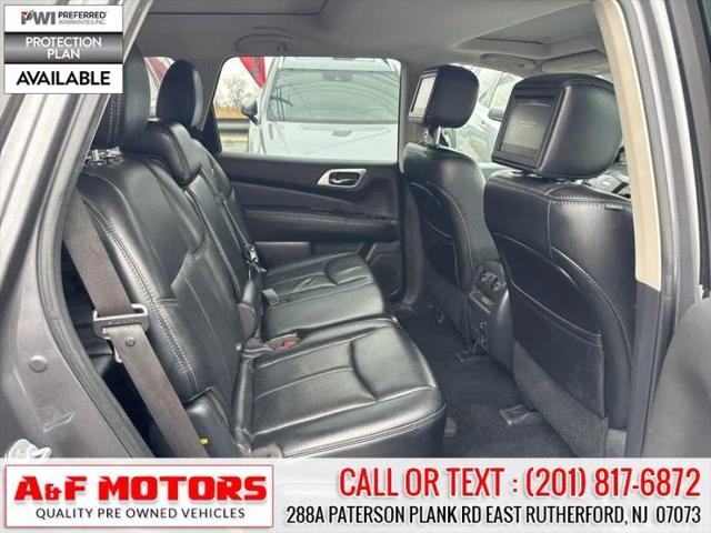 2017 Nissan Pathfinder Platinum