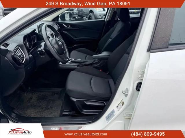 2015 Mazda Mazda3 i Sport