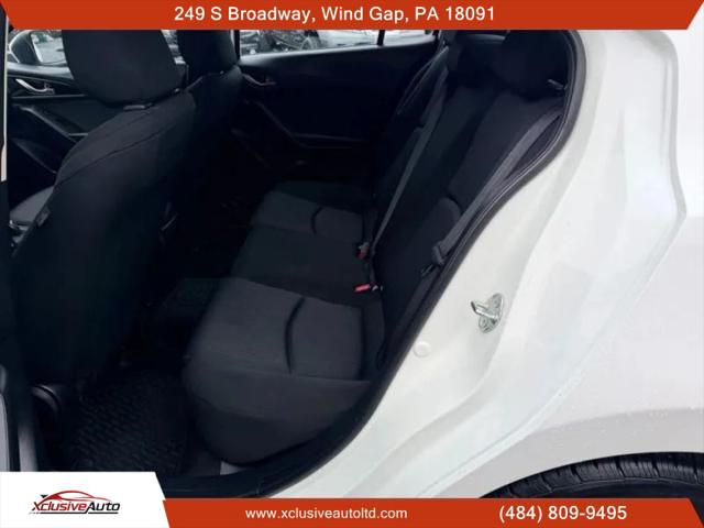 2015 Mazda Mazda3 i Sport