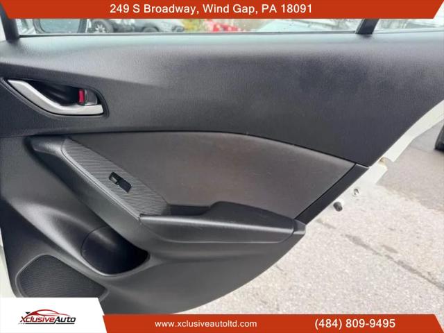 2015 Mazda Mazda3 i Sport
