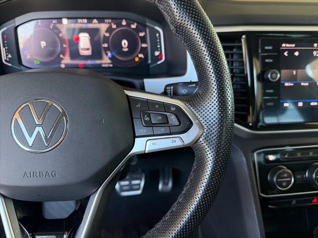 2023 Volkswagen Atlas 3.6L V6 SEL R-Line Black