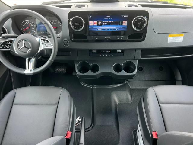 2026 Mercedes-Benz Sprinter 2500 Standard Roof 4-Cyl Diesel HO