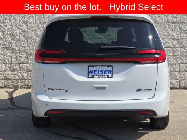2024 Chrysler Pacifica Hybrid S Appearance Pkg