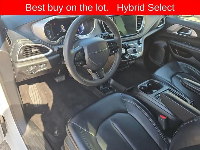 2024 Chrysler Pacifica Hybrid S Appearance Pkg