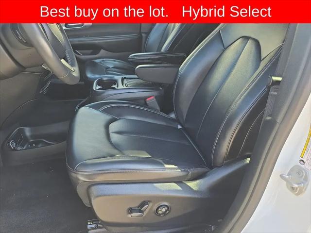 2024 Chrysler Pacifica Hybrid S Appearance Pkg