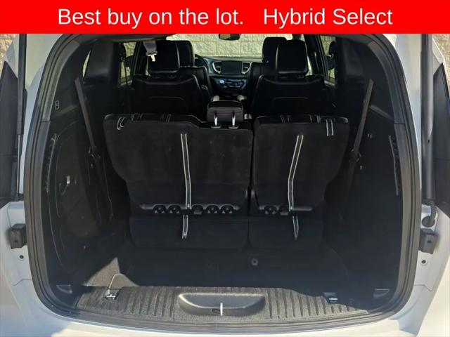 2024 Chrysler Pacifica Hybrid S Appearance Pkg