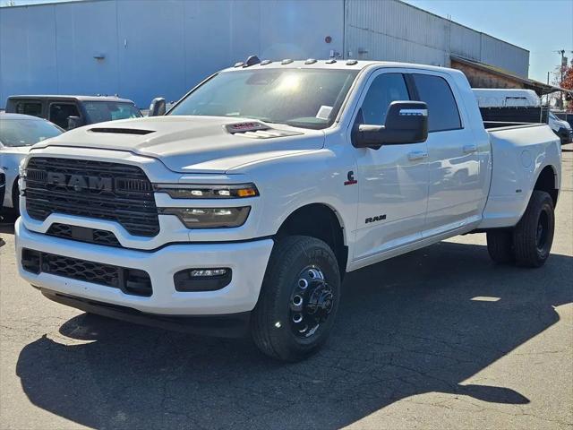 2026 Ram 3500 Laramie Mega Cab 4x4 6'4" Box