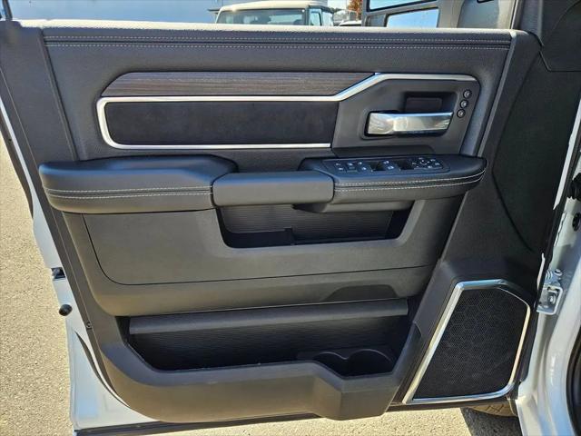 2026 Ram 3500 Laramie Mega Cab 4x4 6'4" Box
