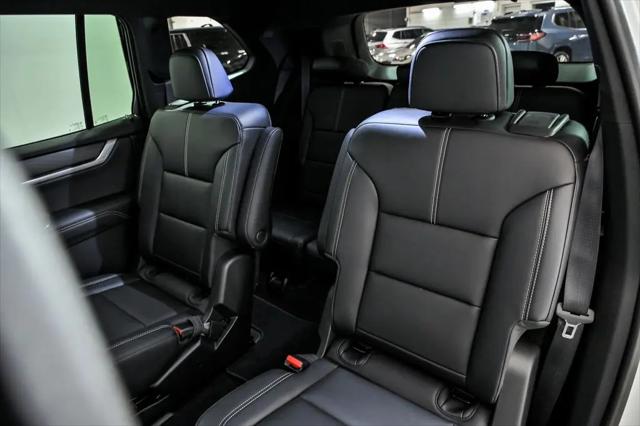 2026 GMC Acadia Elevation AWD