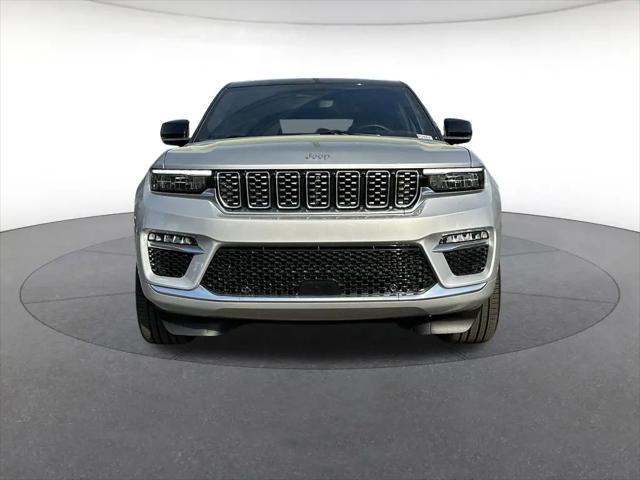 2025 Jeep Grand Cherokee Summit 4x4