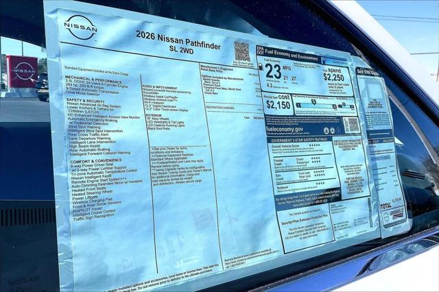2026 Nissan Pathfinder SL