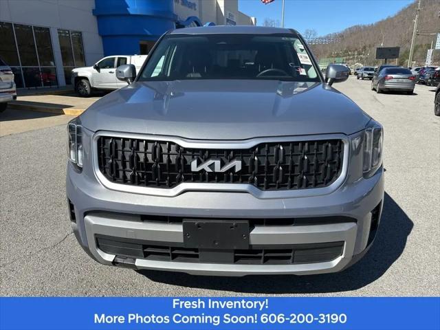 2023 Kia Telluride LX