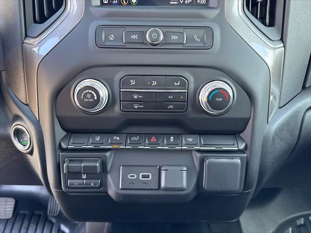 2026 GMC Sierra 2500HD Double Cab, Long Bed, Pro, RWD