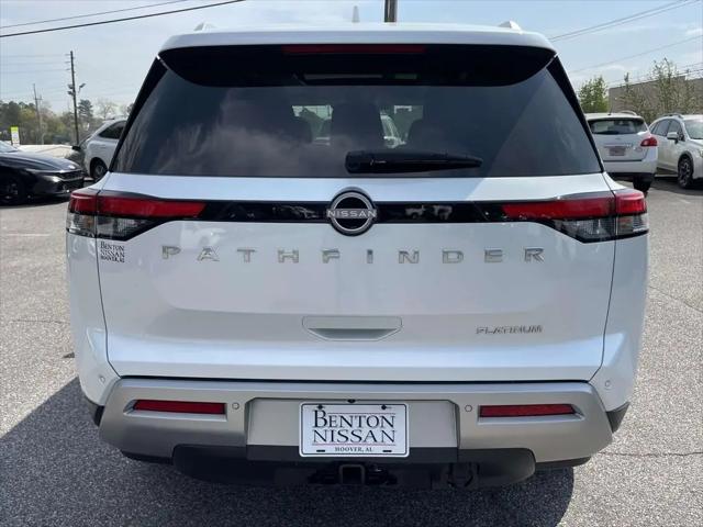 2025 Nissan Pathfinder Platinum FWD