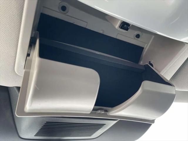 2025 Nissan Pathfinder Platinum FWD