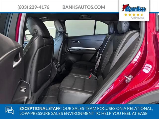 2024 Cadillac XT4 AWD Premium Luxury