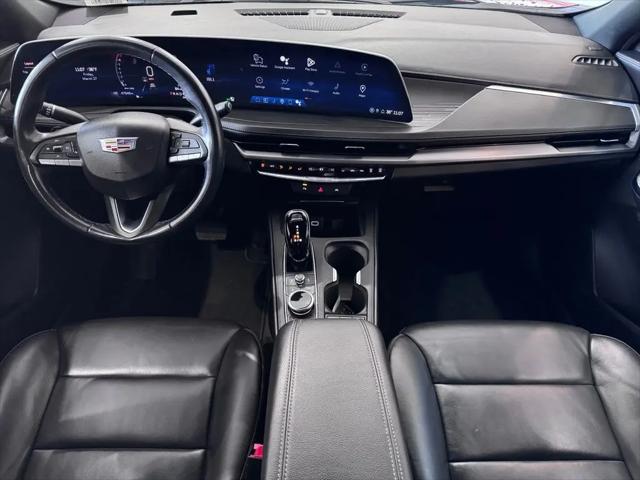 2024 Cadillac XT4 AWD Premium Luxury