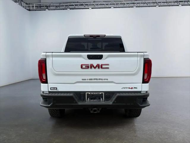 2024 GMC Sierra 1500 4WD Crew Cab Short Box AT4X
