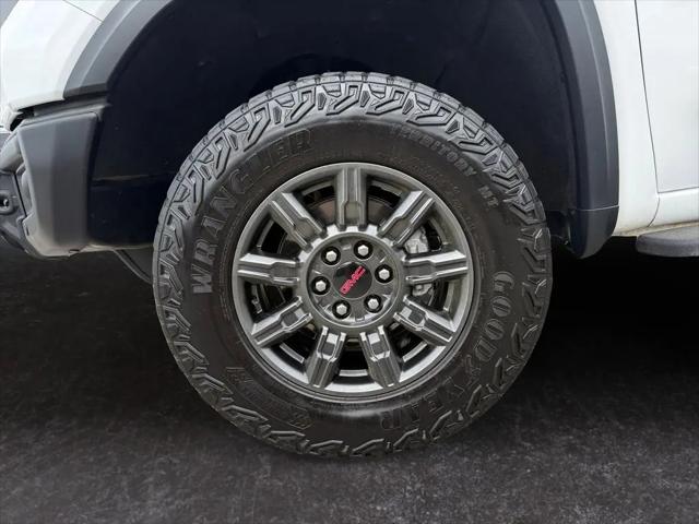 2024 GMC Sierra 1500 4WD Crew Cab Short Box AT4X
