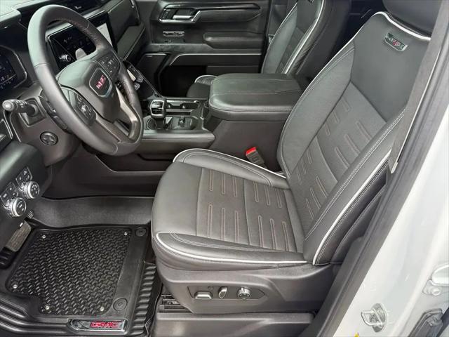 2024 GMC Sierra 1500 4WD Crew Cab Short Box AT4X