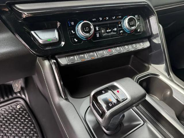 2024 GMC Sierra 1500 4WD Crew Cab Short Box AT4X