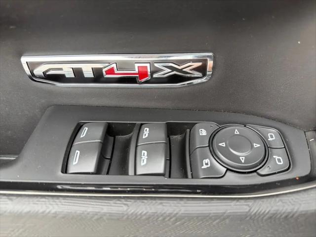 2024 GMC Sierra 1500 4WD Crew Cab Short Box AT4X