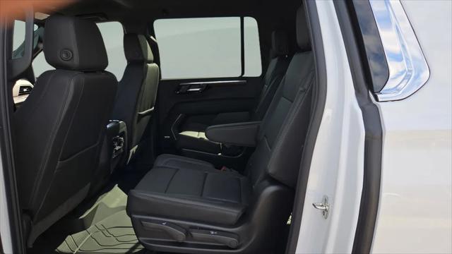 2026 Chevrolet Suburban LT, RWD