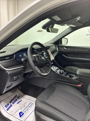 2026 Jeep Grand Cherokee Laredo 4x4