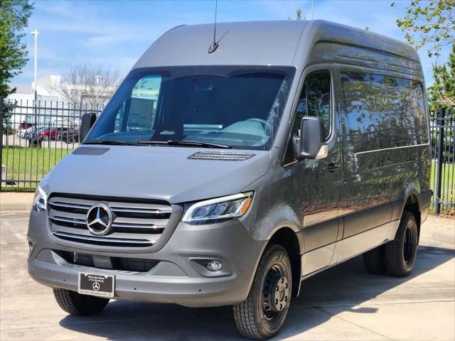 2026 Mercedes-Benz Sprinter 4500 Standard Roof 4-Cyl Diesel HO