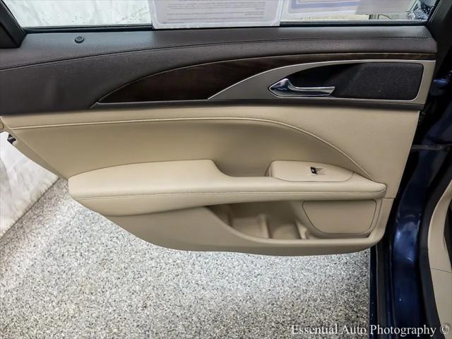 2017 Lincoln MKZ Select