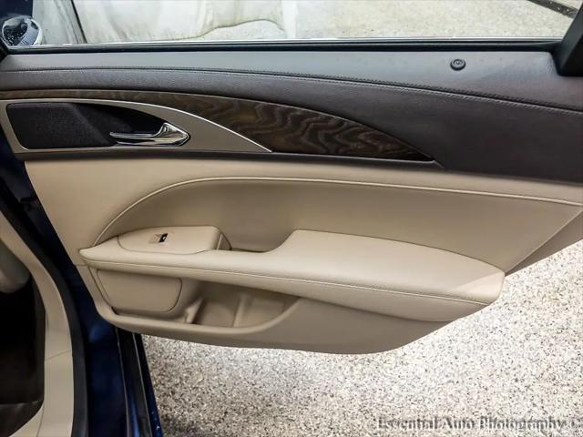 2017 Lincoln MKZ Select