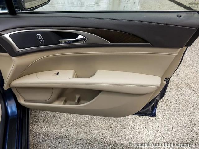 2017 Lincoln MKZ Select