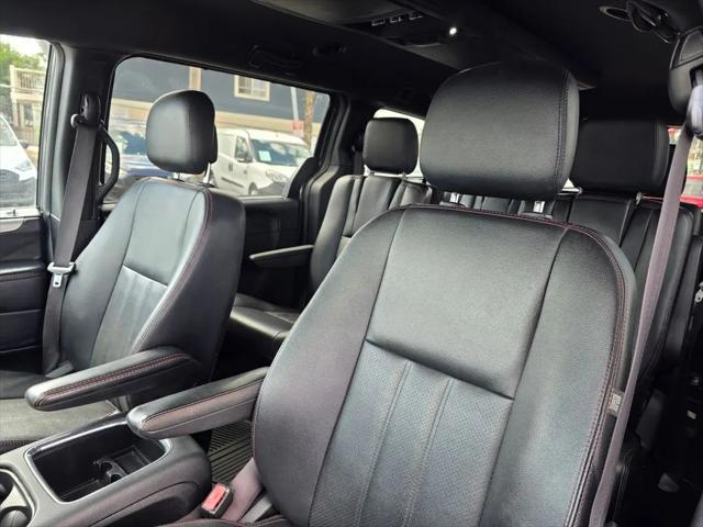 2019 Dodge Grand Caravan GT