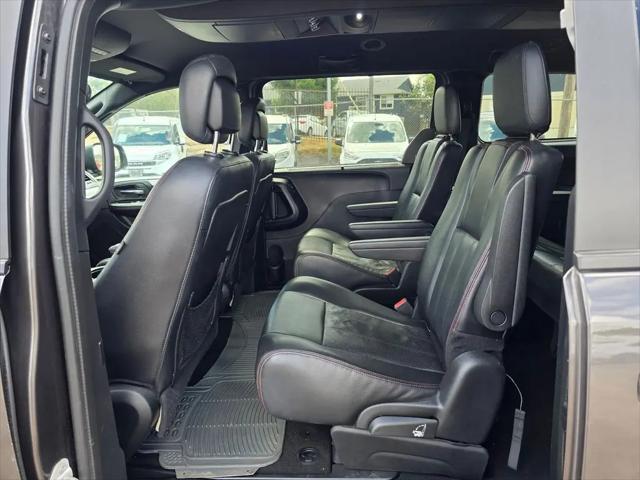 2019 Dodge Grand Caravan GT
