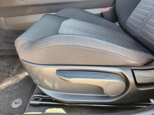 2026 Kia K5 LXS FWD
