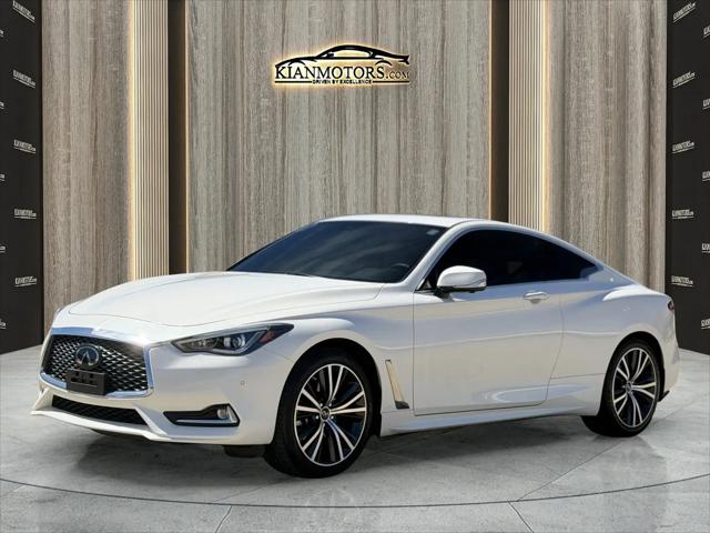 2022 INFINITI Q60 LUXE AWD